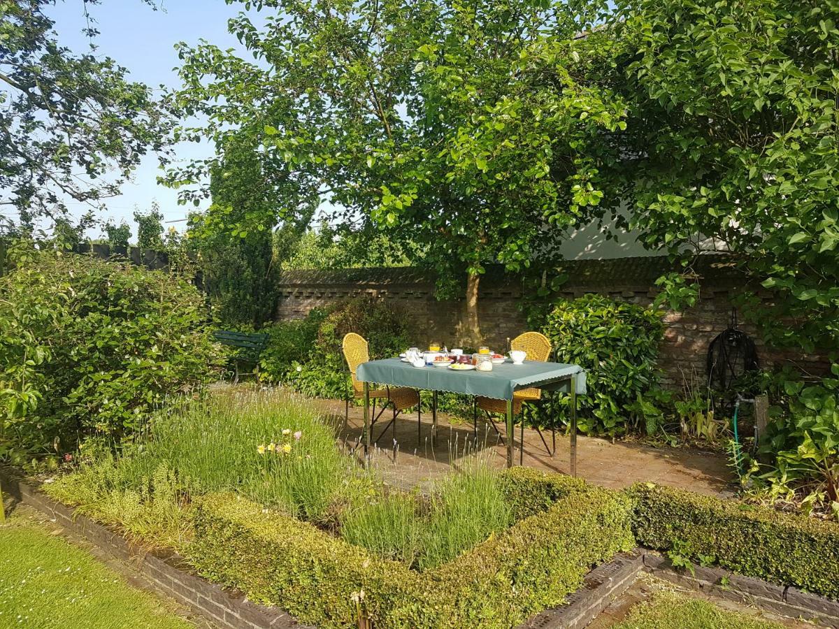 B&B 'T Pakhuis Meteren Esterno foto